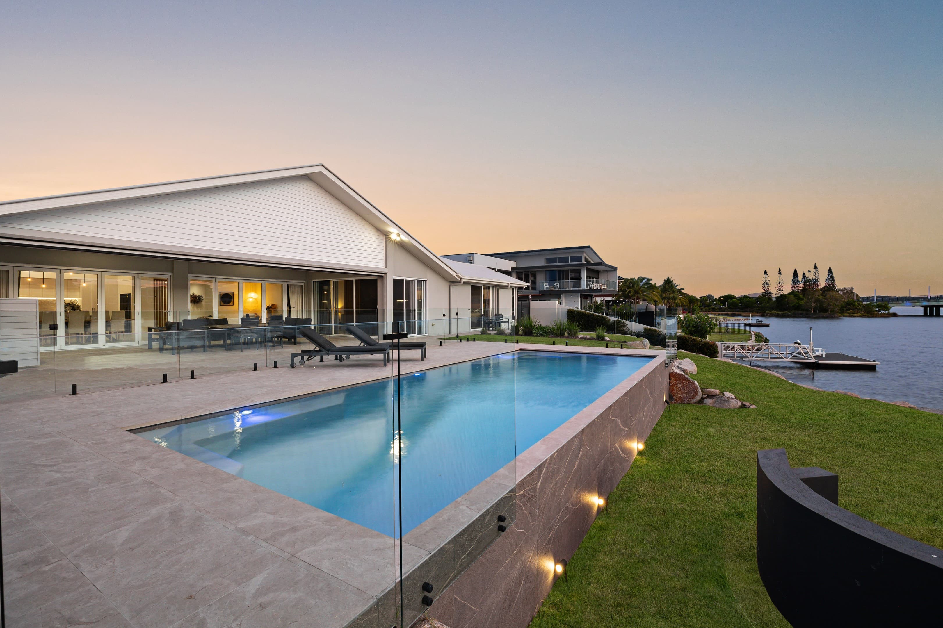 9 Entrance Island, Bokarina — photo 1 of 5