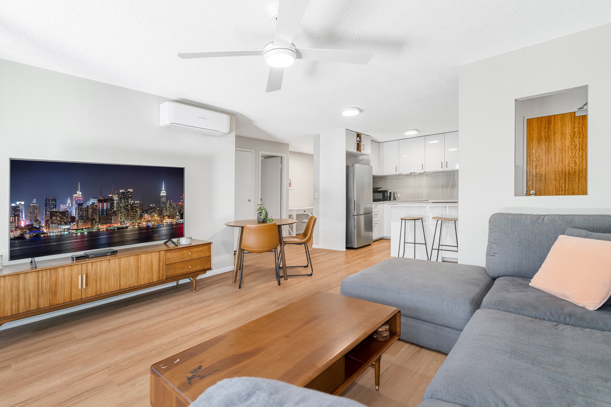 43/7 Landsborough Terrace, Toowong — photo 1 of 5