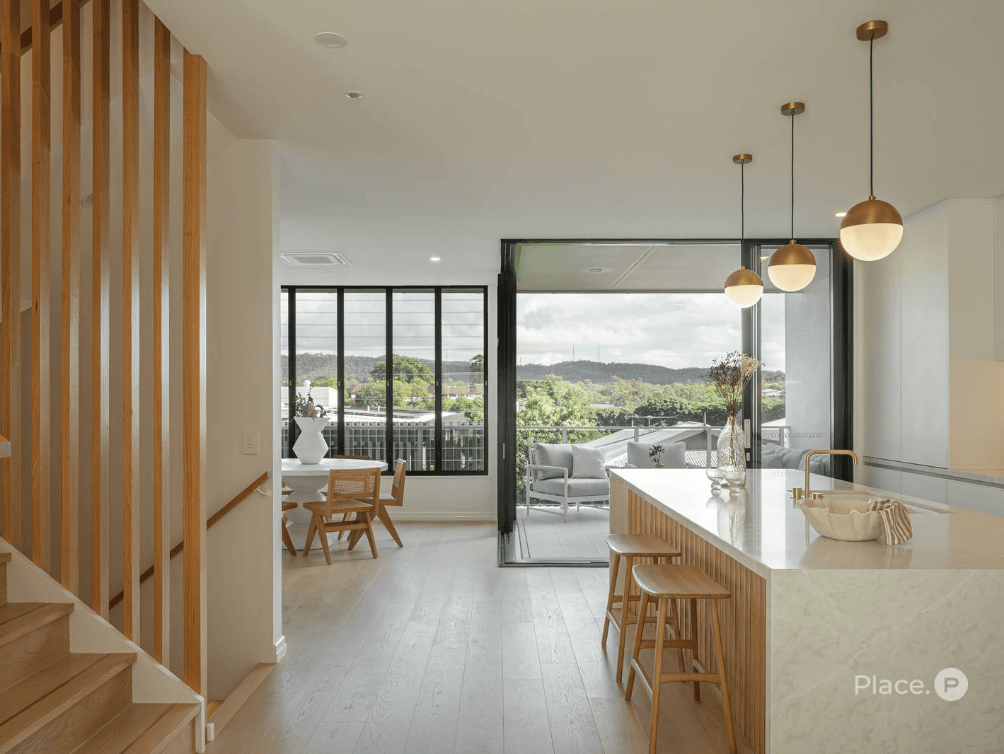 12-18 Prospect Terrace, St Lucia — photo 1 of 5