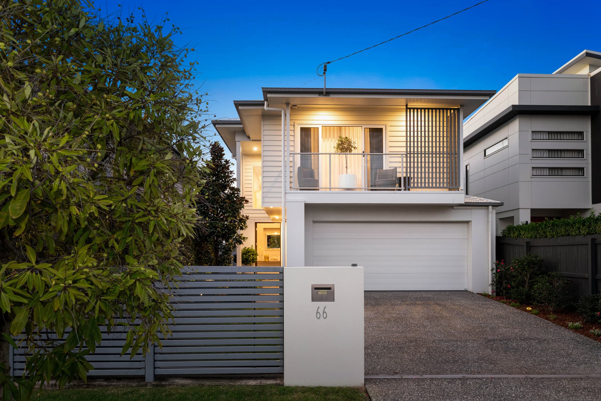 66 Raceview Avenue, Hendra — photo 1 of 5