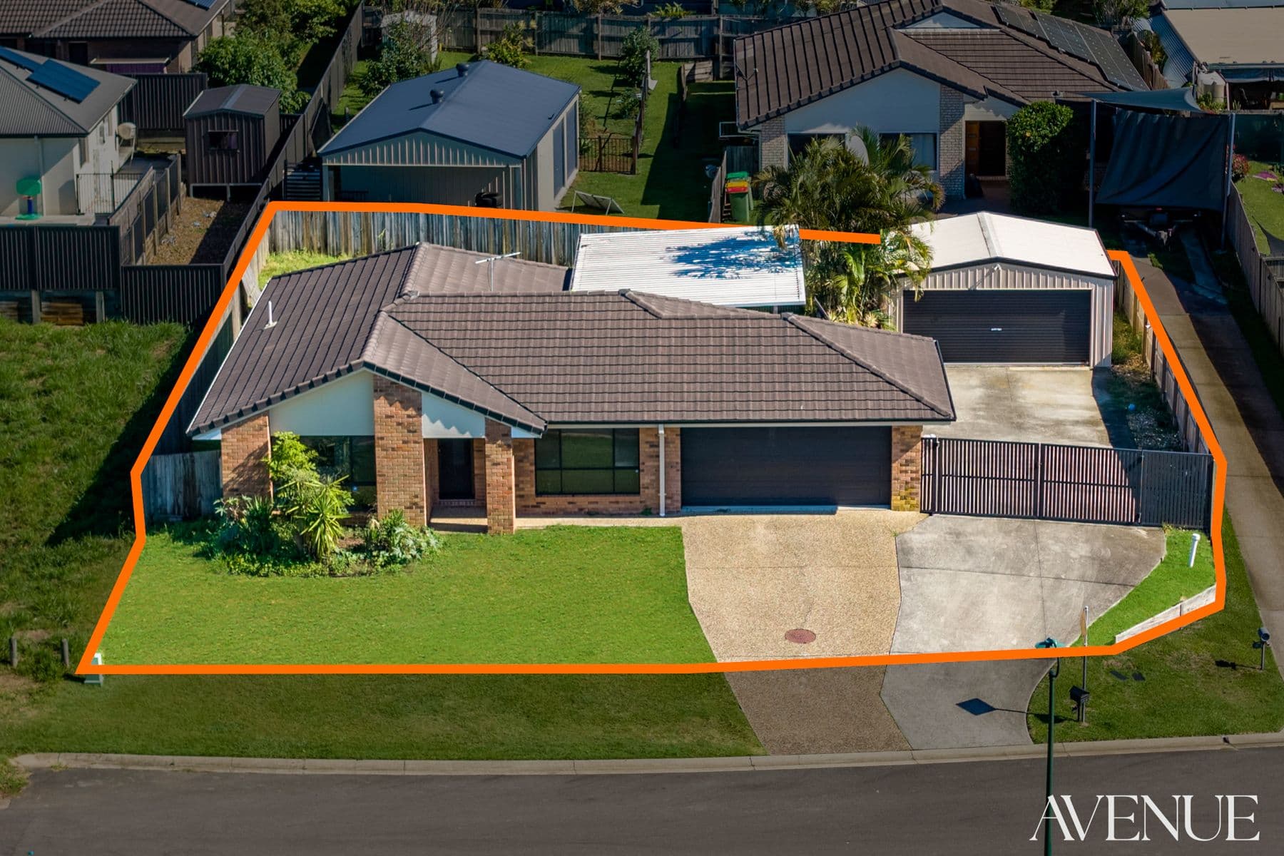 61 Paul Drive, Regents Park — photo 1 of 5