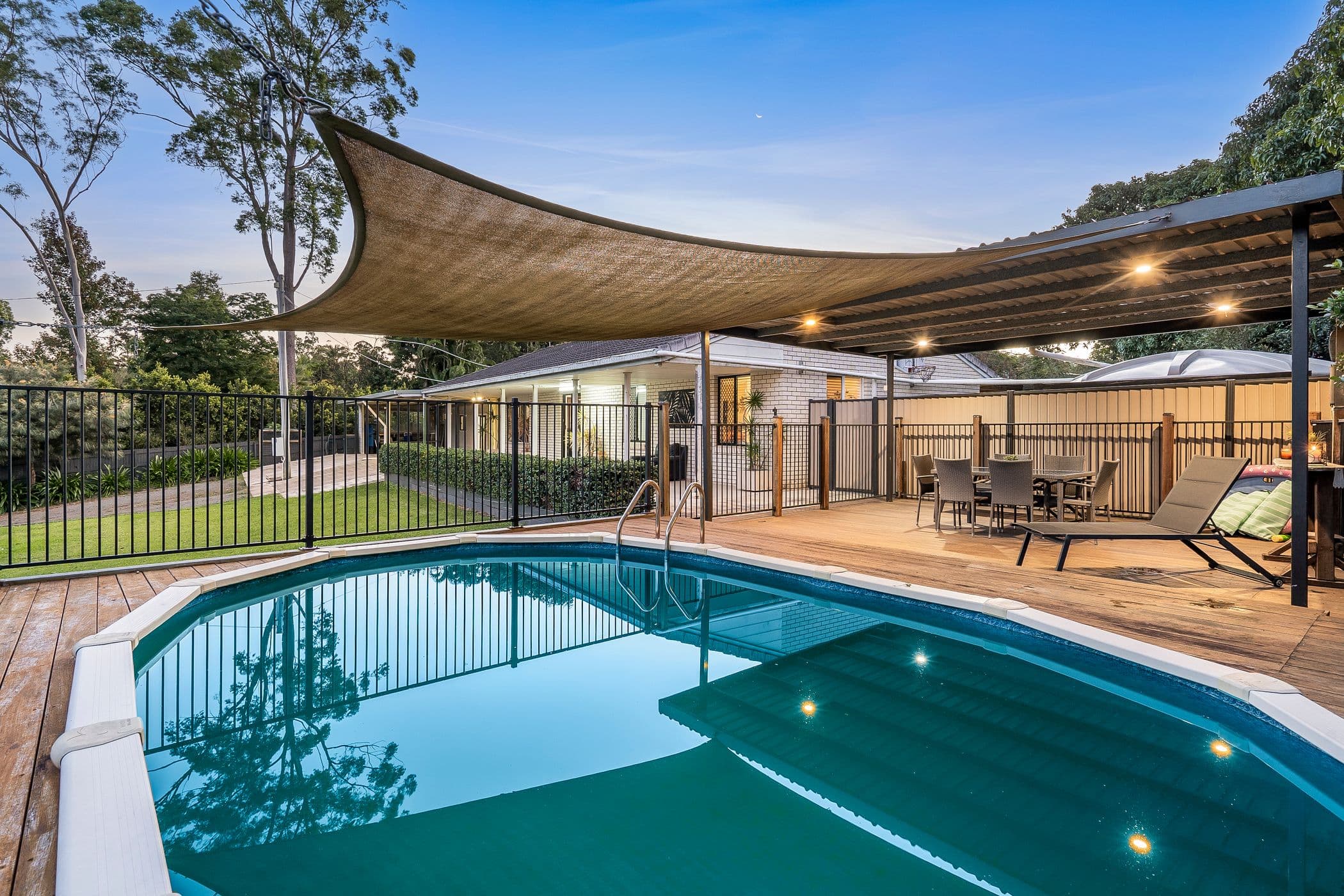 13 Strawberry Road, Beerwah — photo 1 of 5