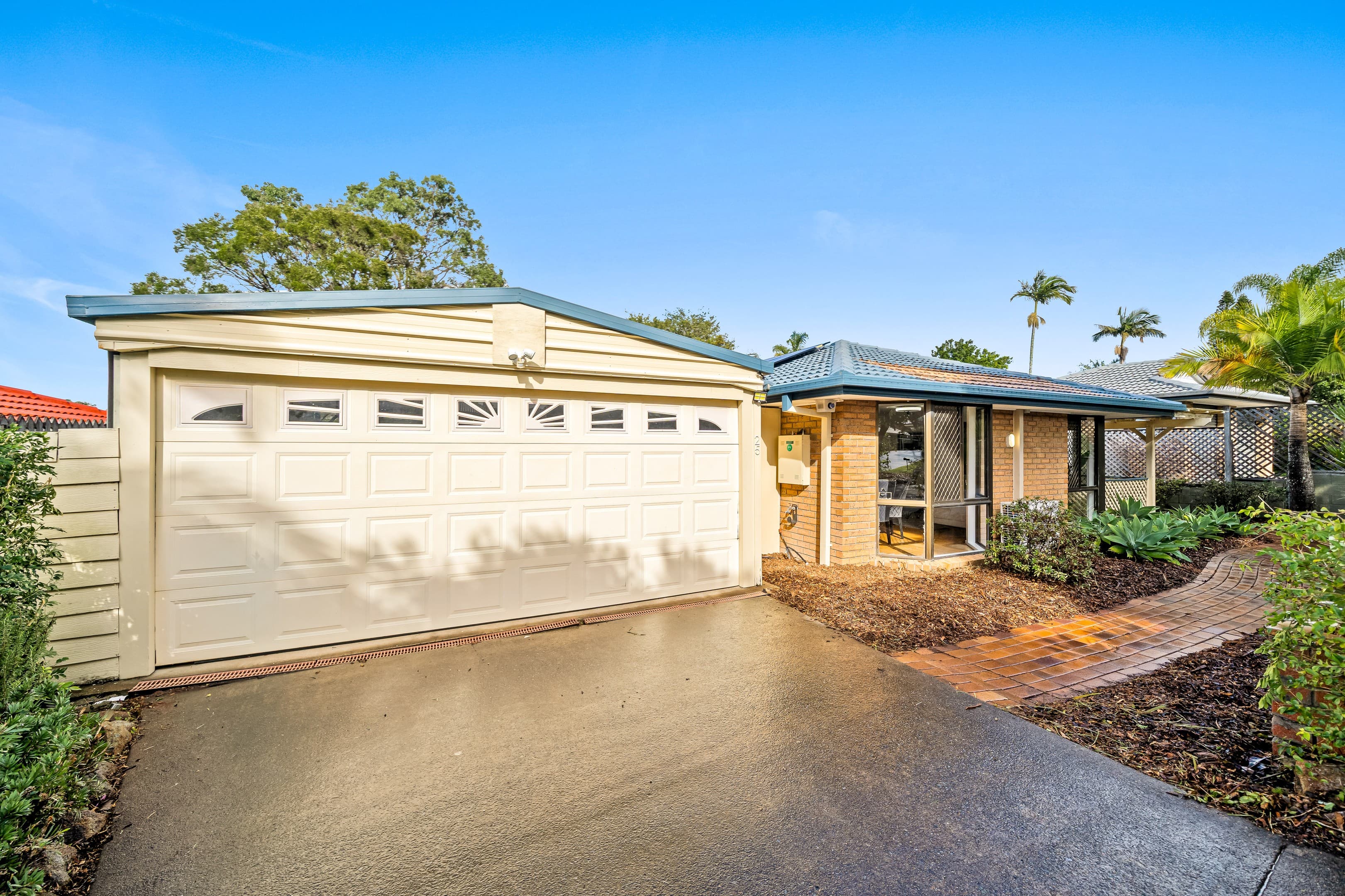 25 Beechal Street, Runcorn — photo 1 of 5
