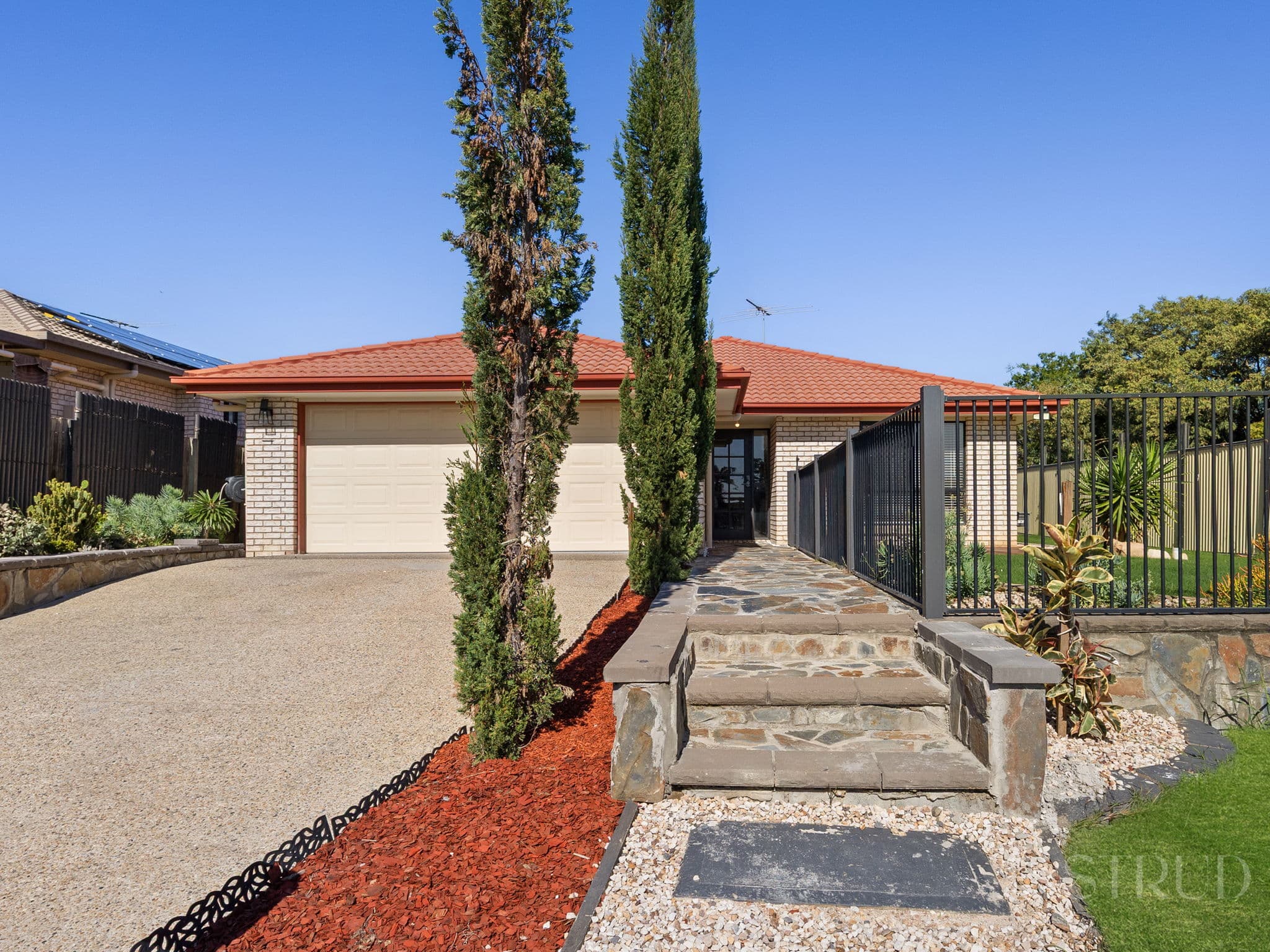 14 Robert Jorgensen Court, Redbank Plains — photo 1 of 5