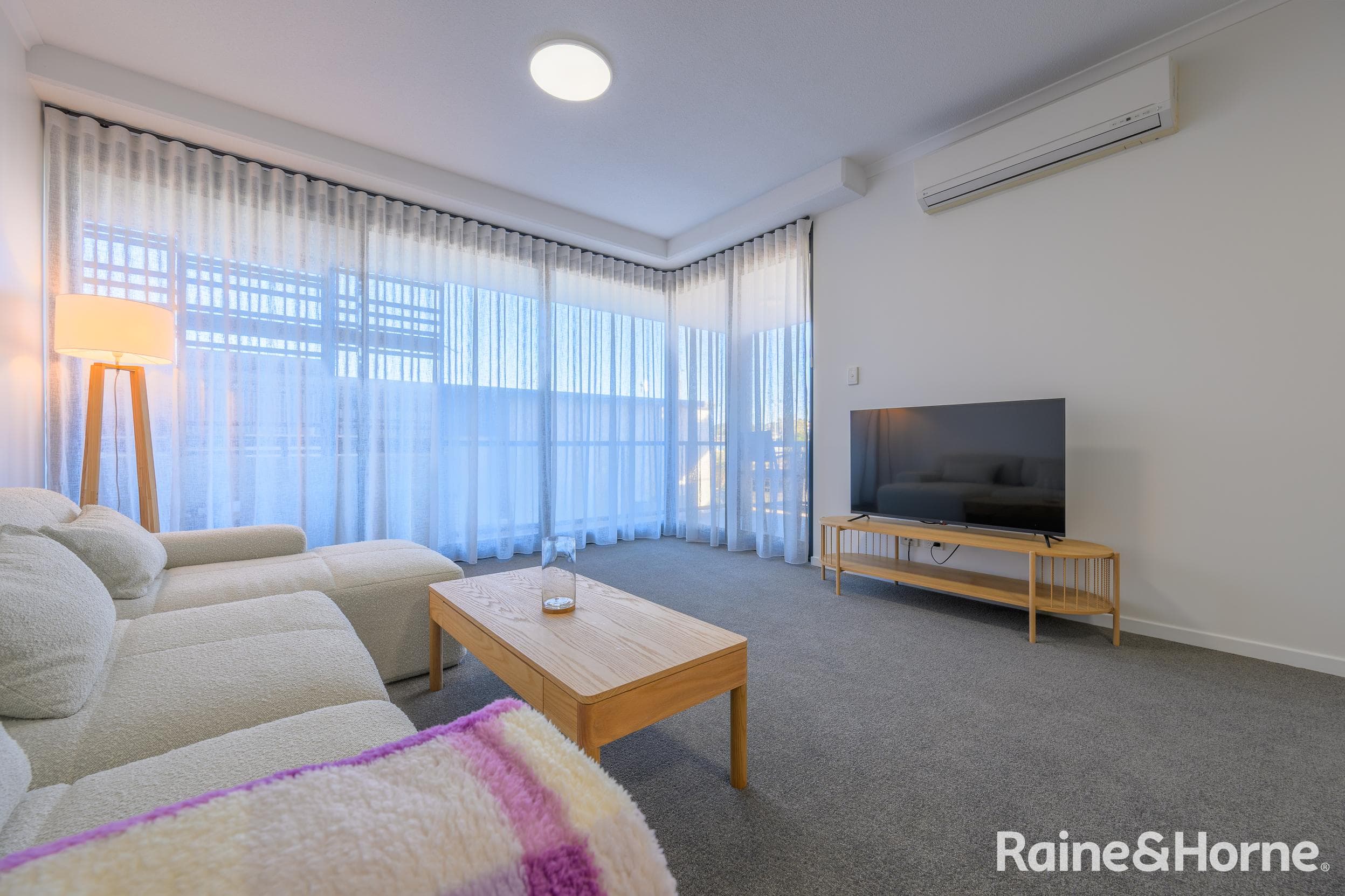 216/75 Central Lane, Gladstone Central — photo 1 of 5