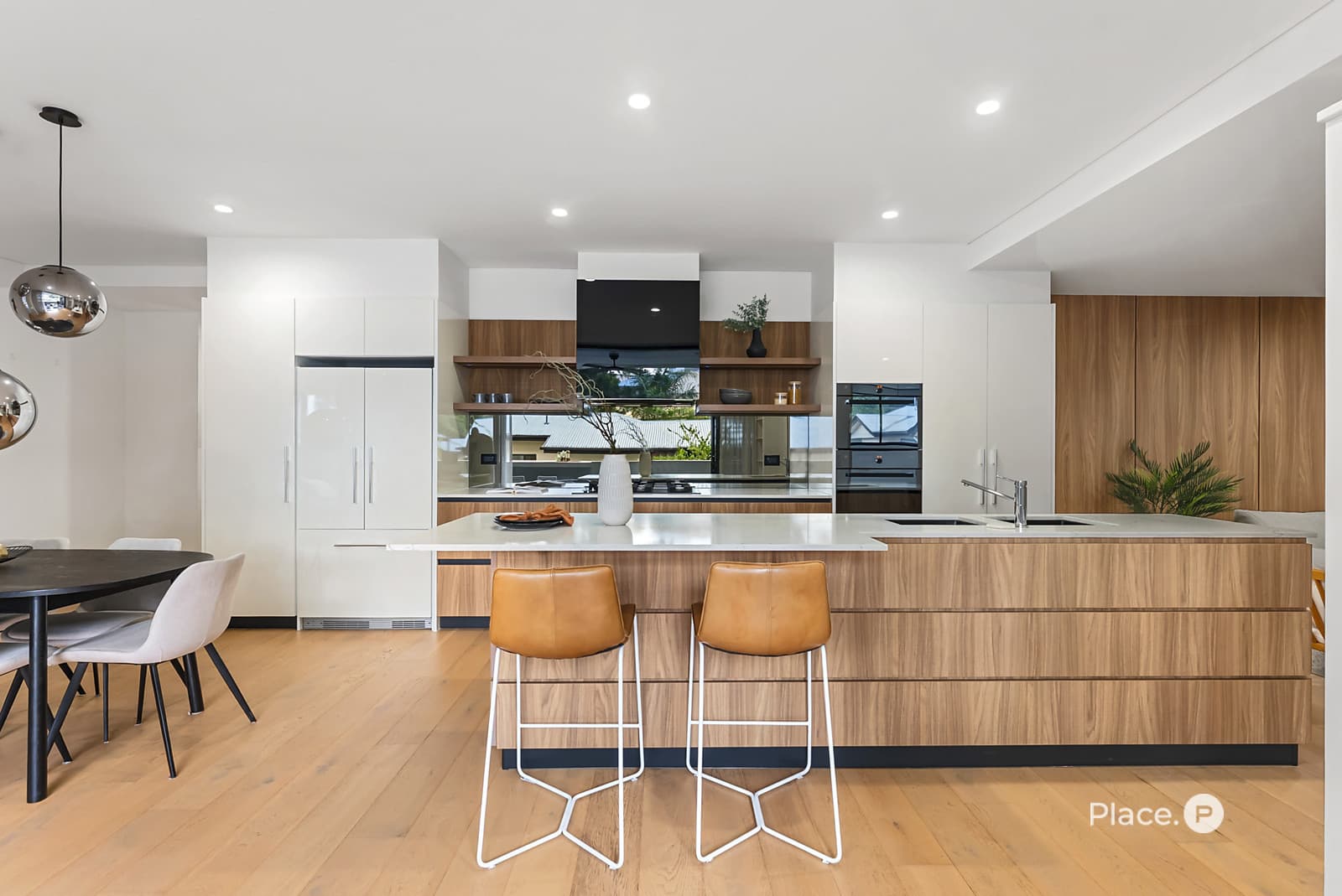 4/15 Dorset Street, Ashgrove — photo 1 of 5
