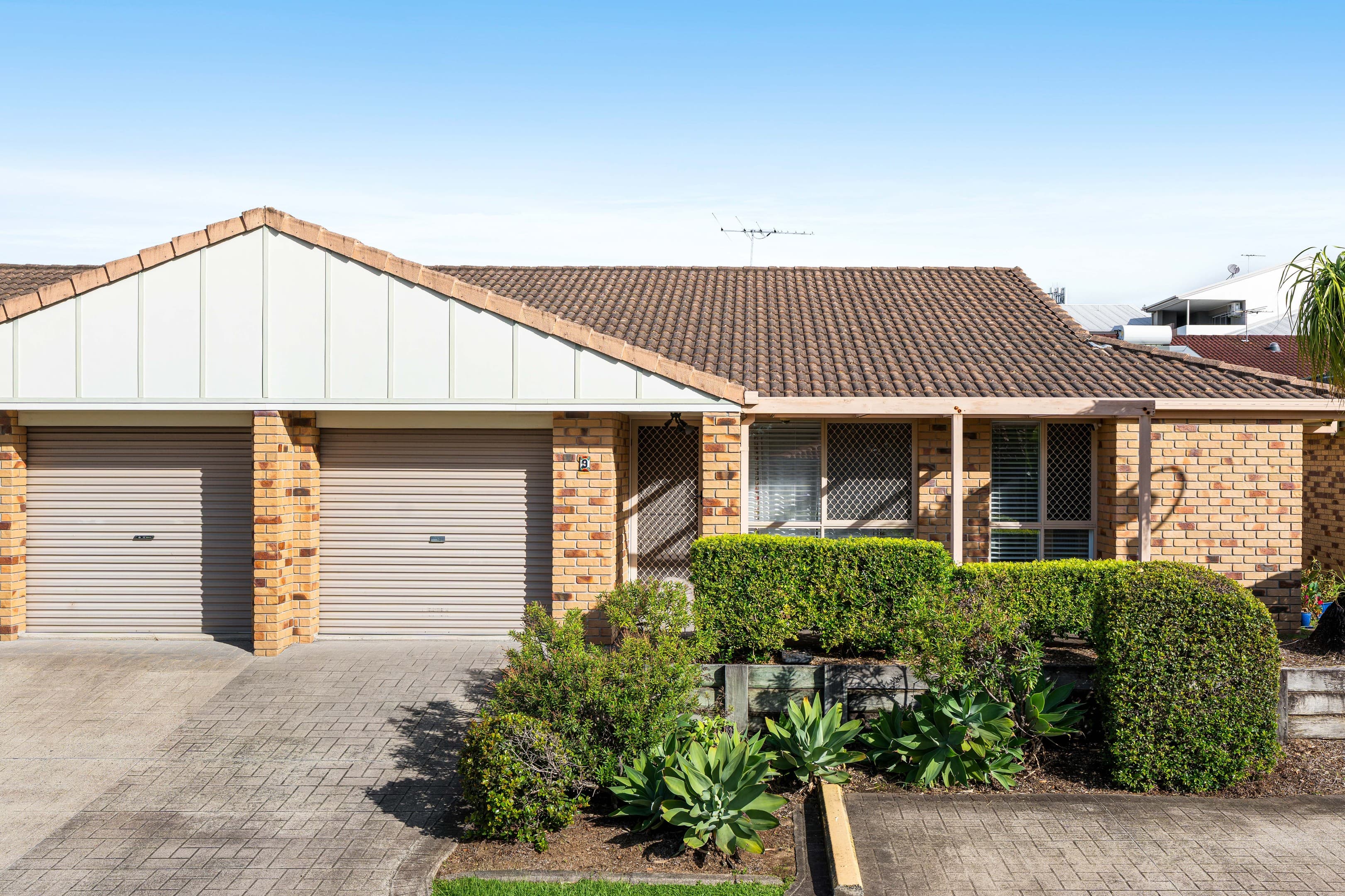 9/11 Thornlake Court, Tingalpa — photo 1 of 5