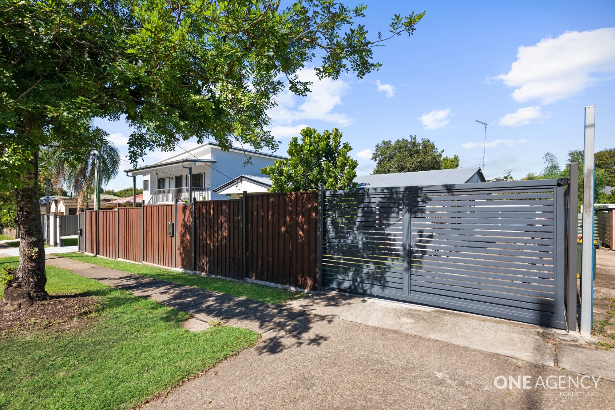 240 Freeman Road, Inala — photo 1 of 5