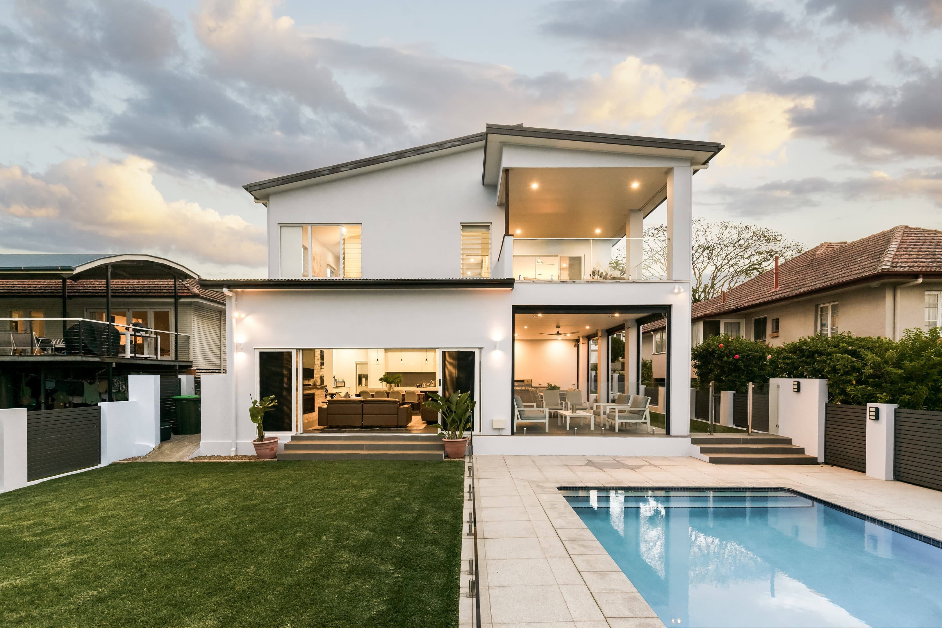 33 Yiada Street, Kedron — photo 1 of 5