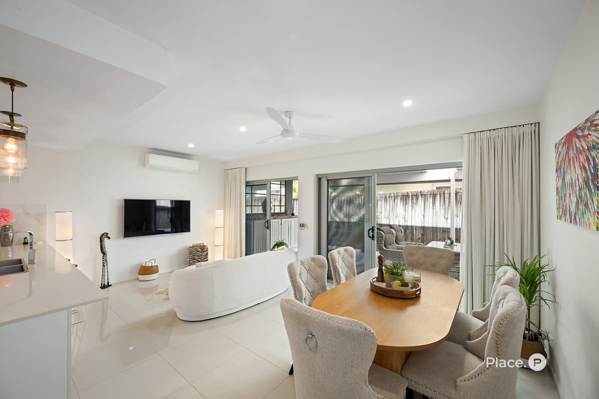 1/35 Burrai Street, Morningside — photo 1 of 5