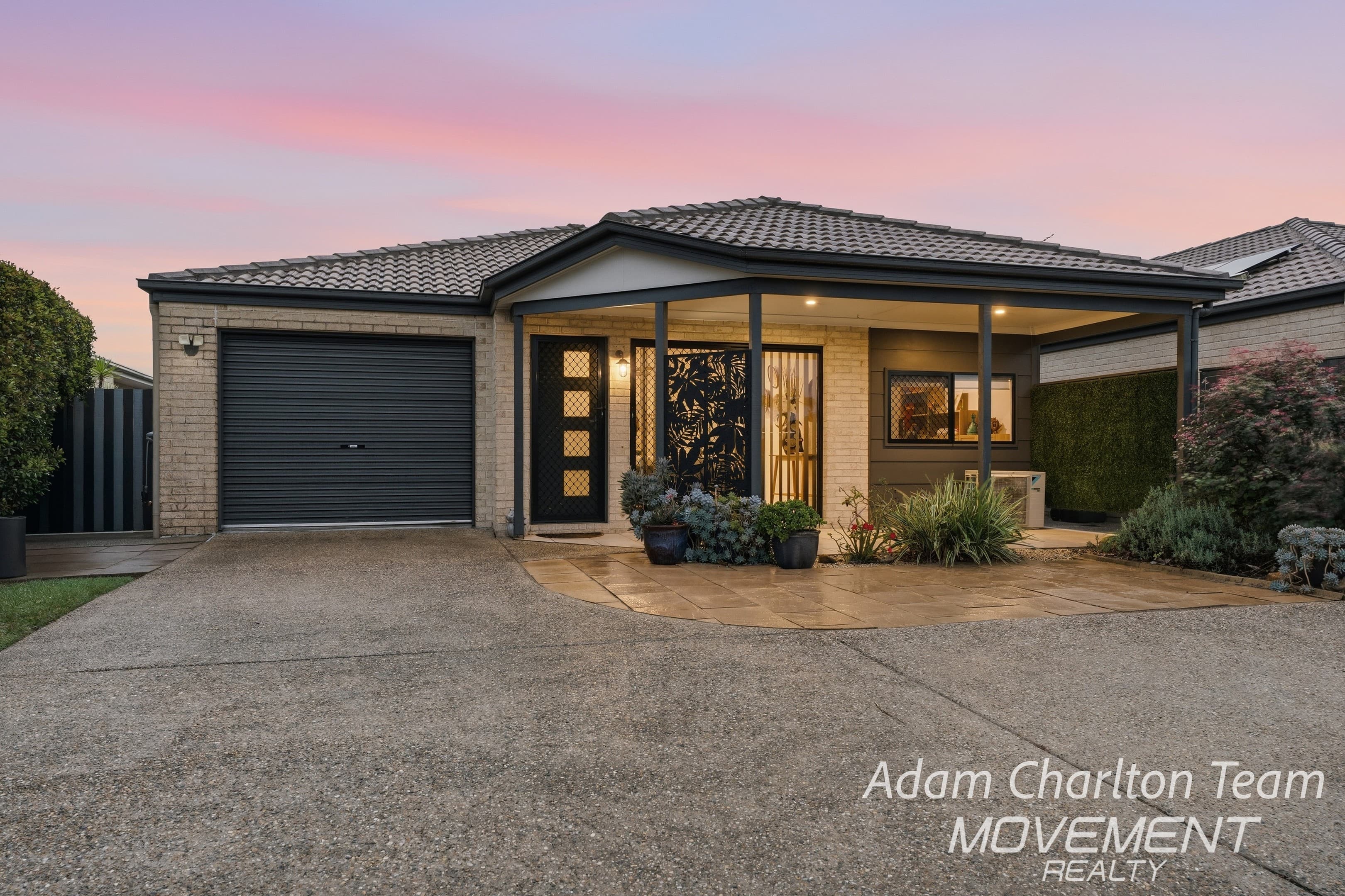1/6 Riberry Court, Morayfield — photo 1 of 5