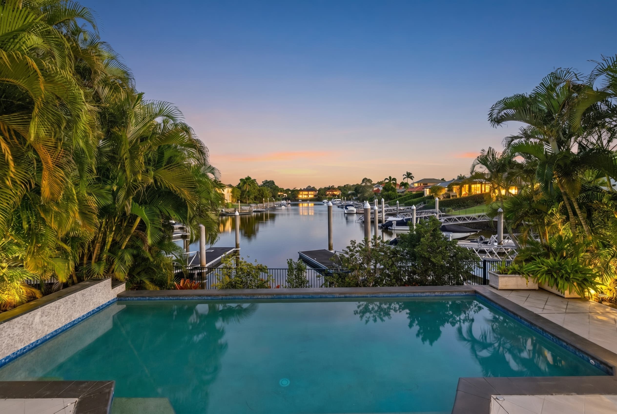 2134 Beaufort Way, Hope Island — photo 1 of 5