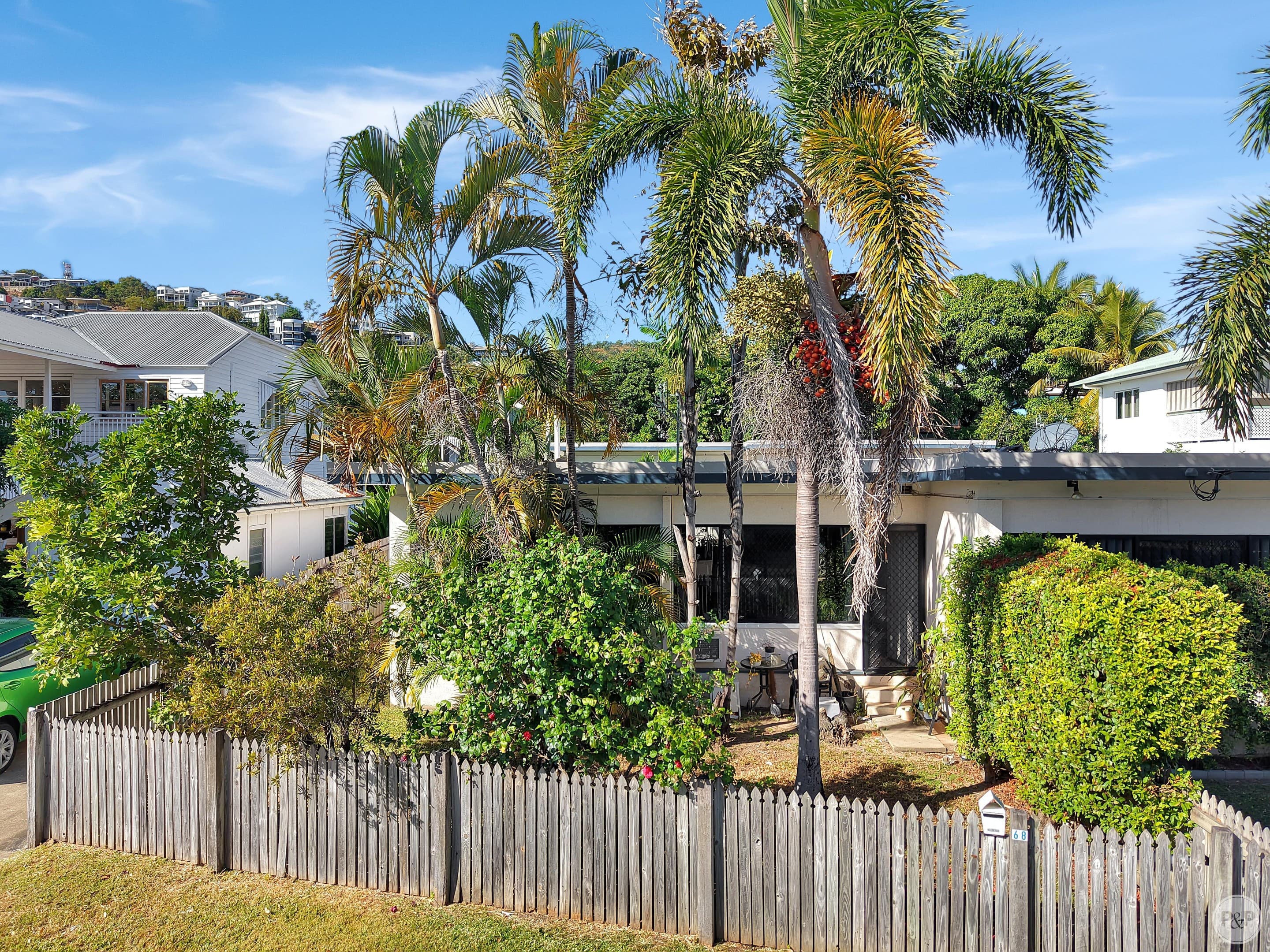 2/68 Primrose Street, Belgian Gardens — photo 1 of 5