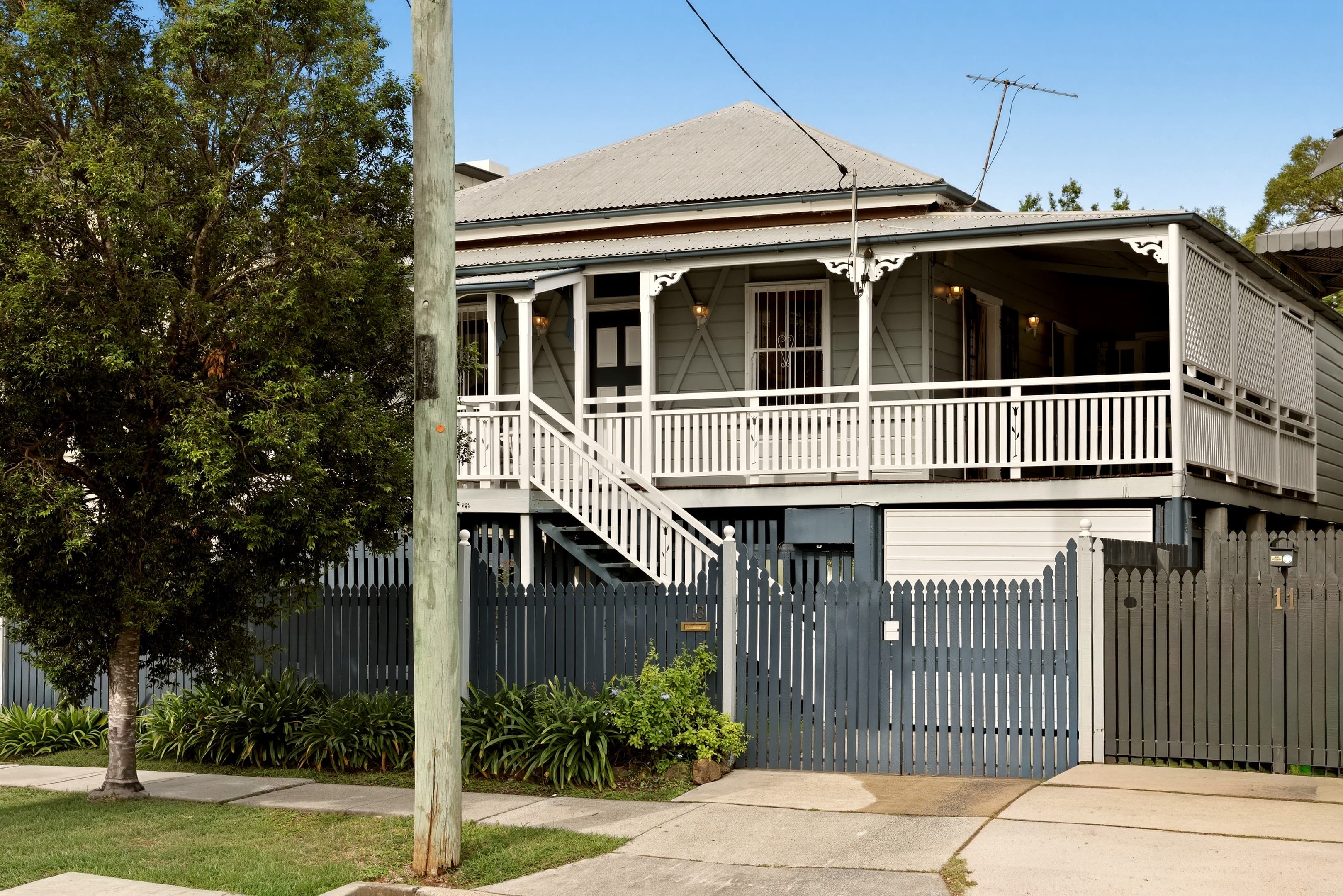 13 Bridge Street, Nundah — photo 1 of 5