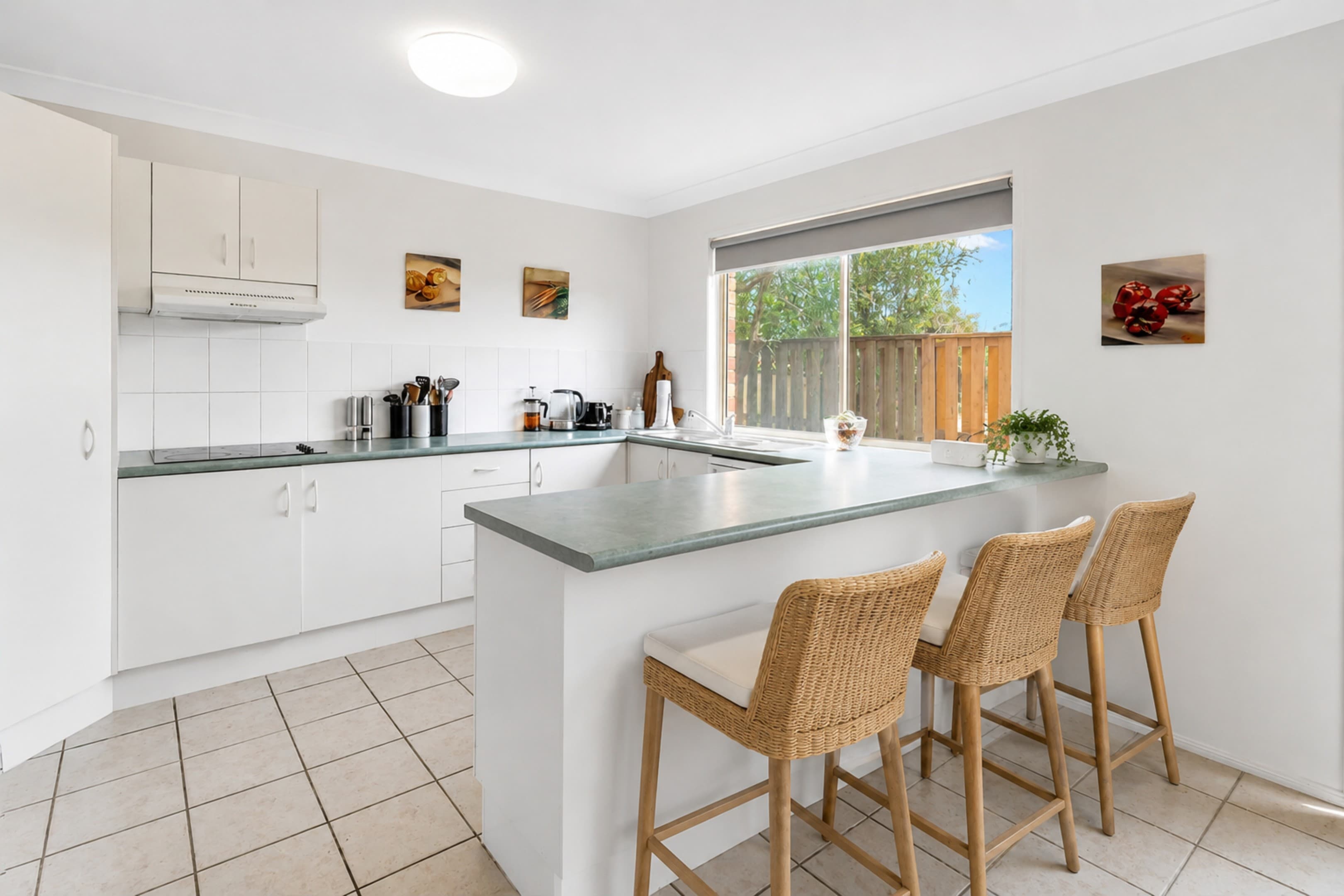 15 Griffon Street, Merrimac — photo 1 of 5
