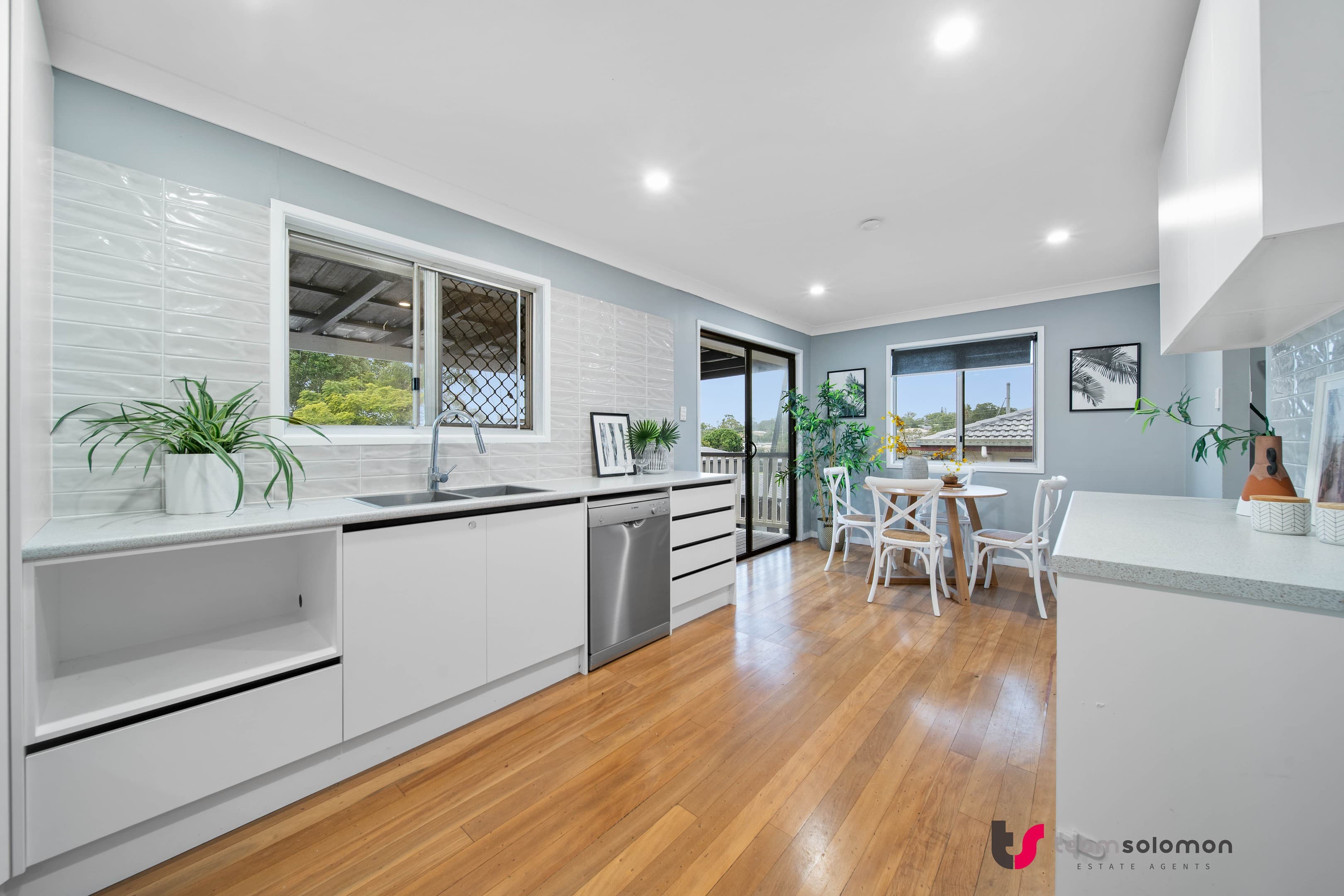 7 Hampton Street, Alexandra Hills — photo 1 of 5