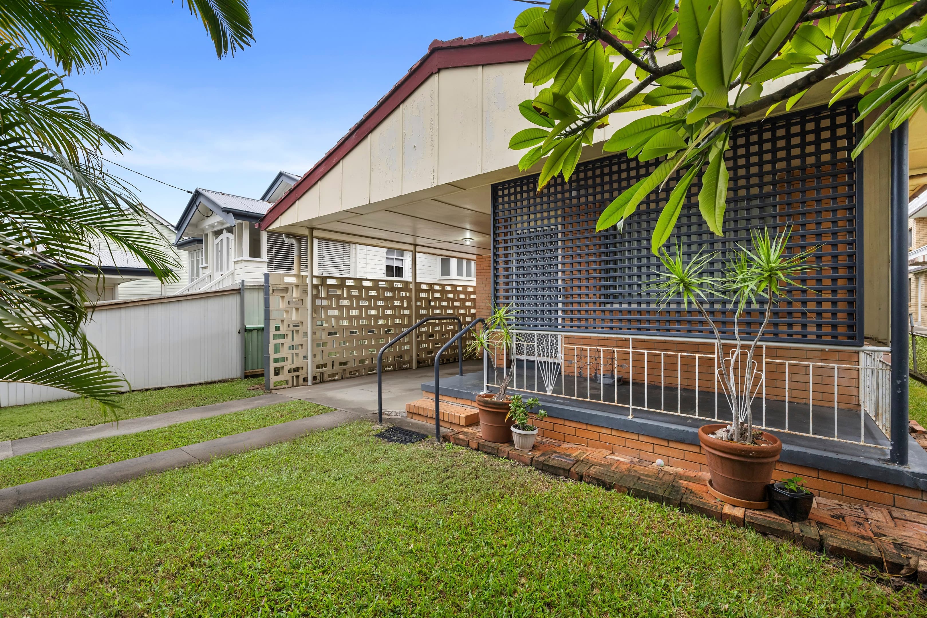 21 Eliza Street, Clayfield — photo 1 of 5