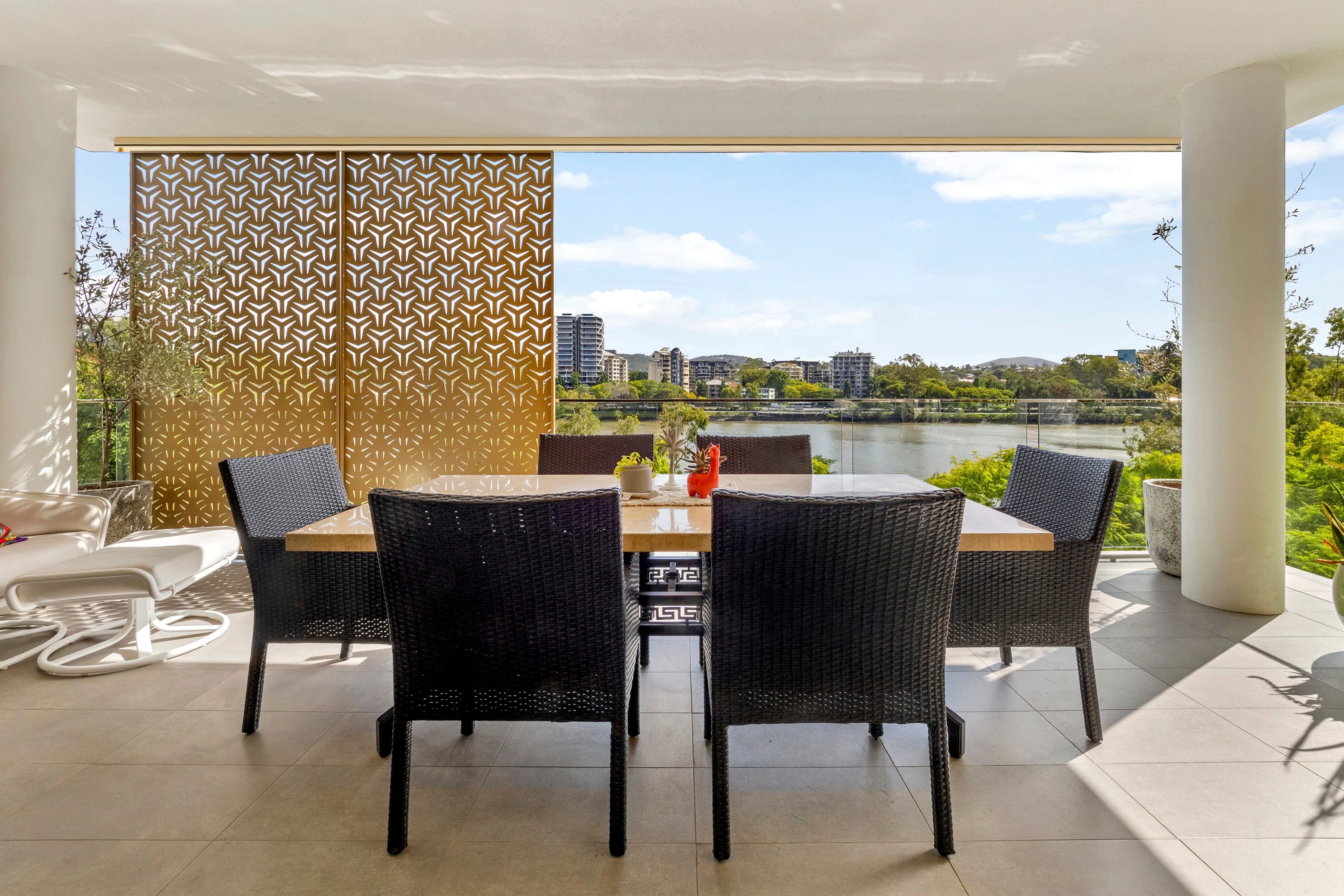 408/21 Duncan Street, West End — photo 1 of 5