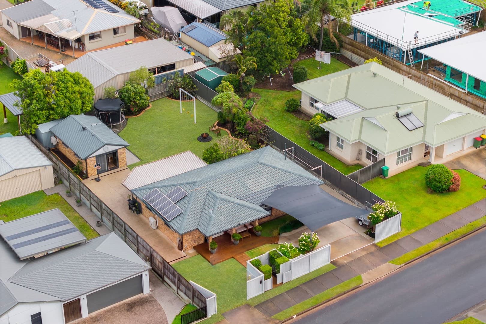 11 Abbotsleigh Street, Thornlands — photo 1 of 5