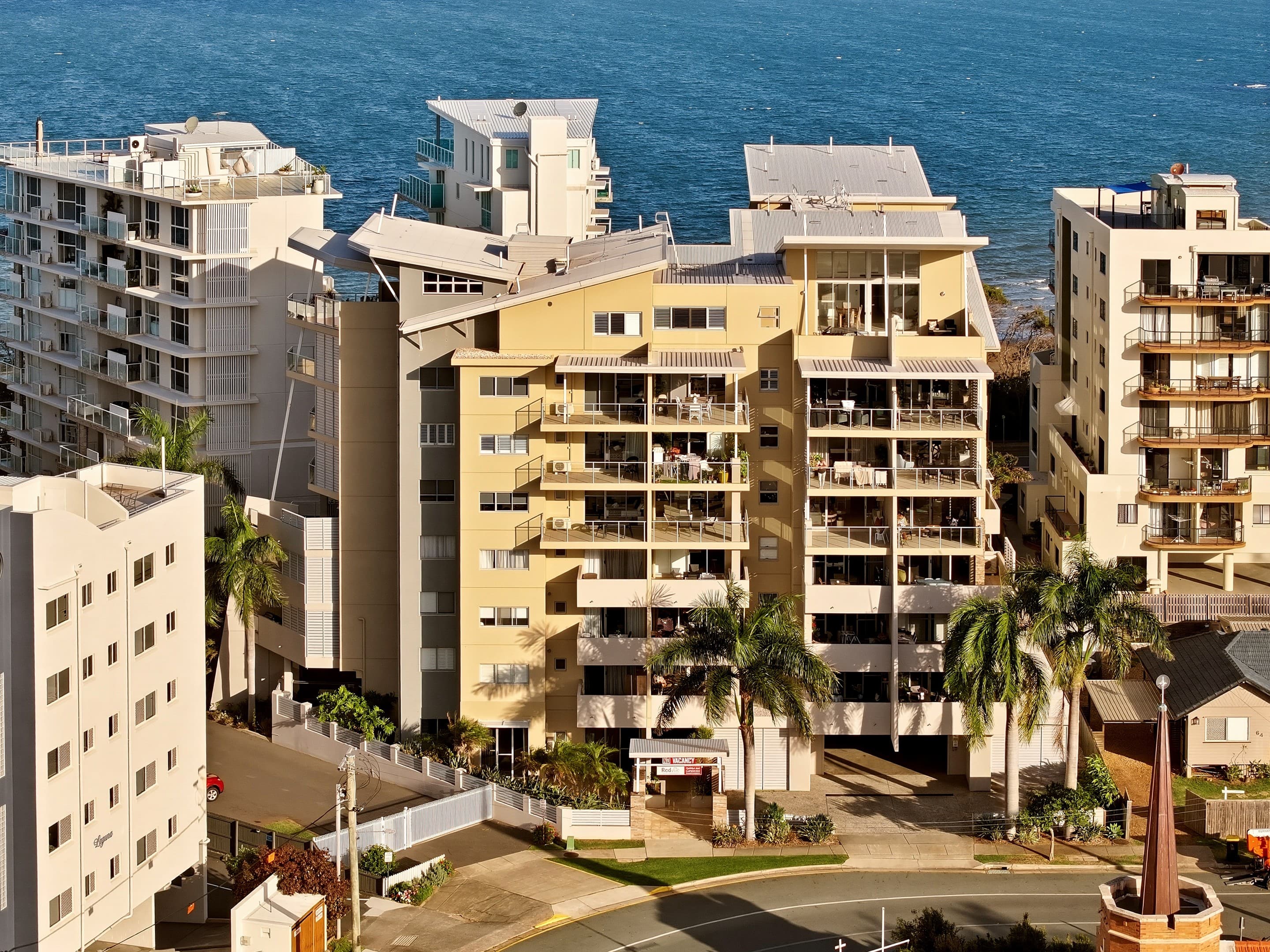 22/83 Marine Parade, Redcliffe — photo 1 of 5