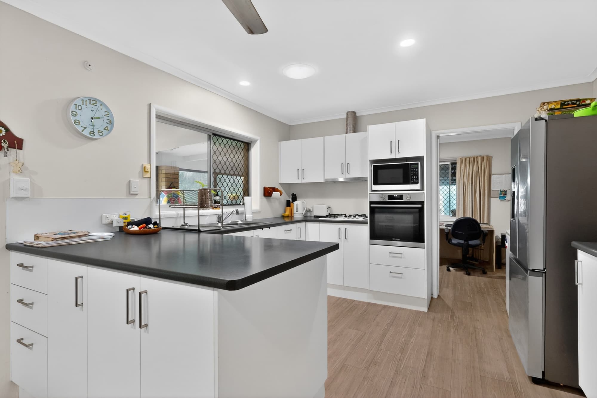 11-13 AILSA STREET, Redland Bay — photo 1 of 5
