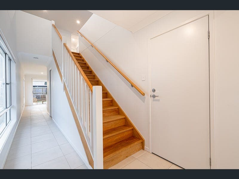 4 Beesley Street, Burpengary East — photo 1 of 5