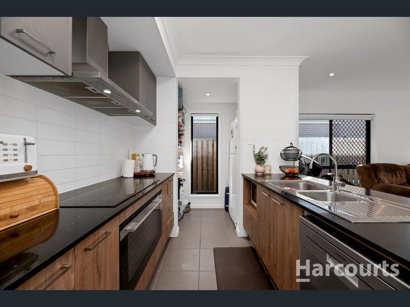 34 Woodhaven Street, Burpengary — photo 1 of 5