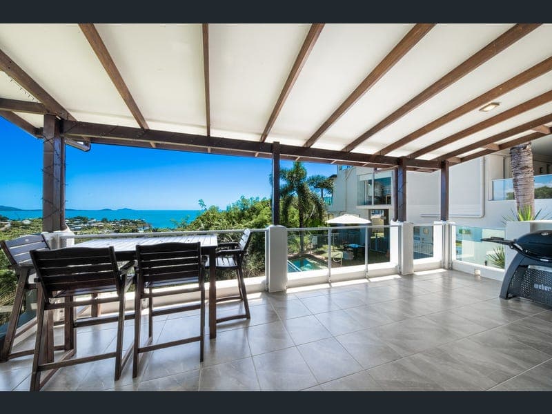7/25 Horizons Way, Airlie Beach — photo 1 of 5