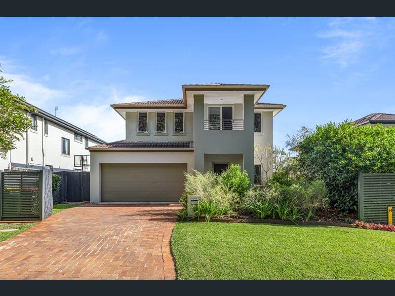 13 Tall Trees Way, Little Mountain — photo 1 of 5
