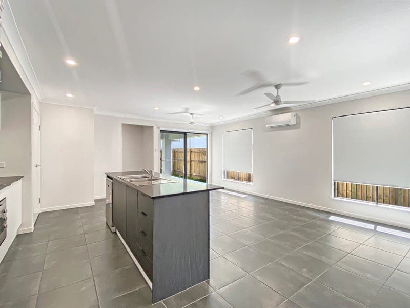 6 Flintwood Court, Bohle Plains — photo 1 of 5