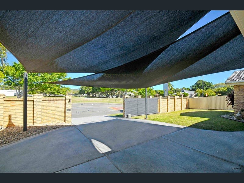 4 Avocado Street, Elanora — photo 1 of 5