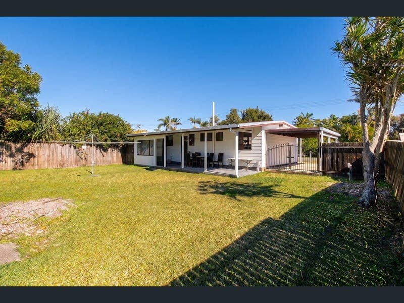 13 Mirree Avenue, Bellara — photo 1 of 5