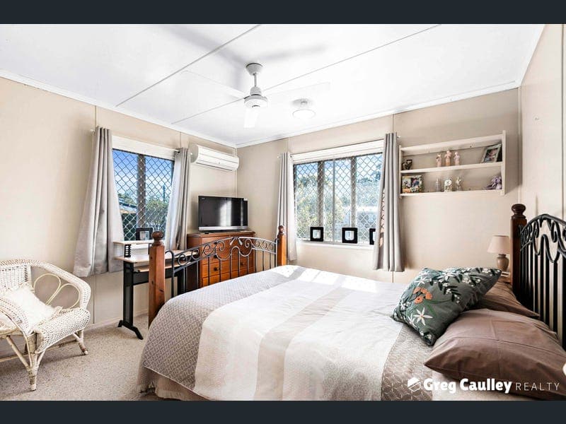 98 Edward Street, Maryborough — photo 1 of 5