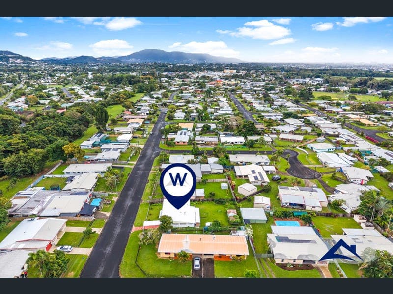 20 Nephrite Street, Woree — photo 1 of 5