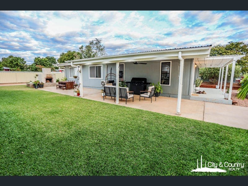 35 Cook Crescent, Mount Isa — photo 1 of 5