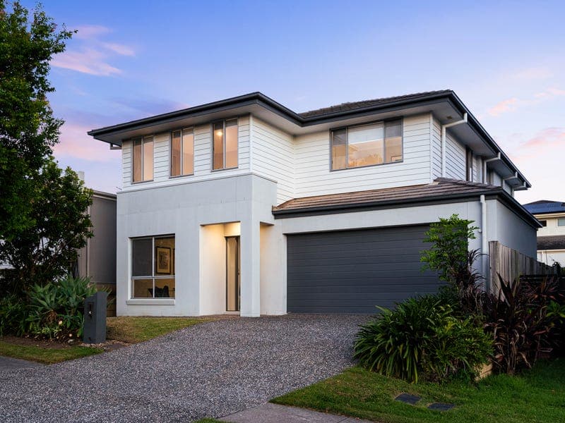 77 Parklands Circuit, Rochedale — photo 1 of 5