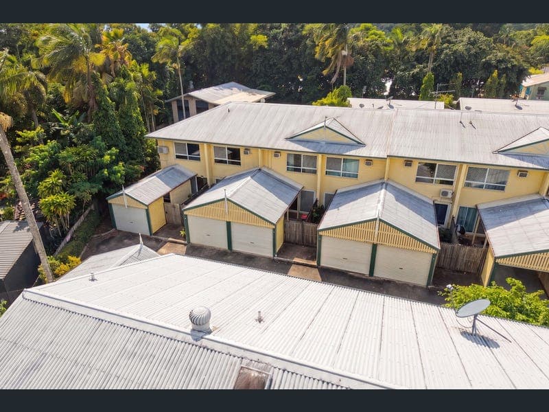 7/3-5 Tenni Street, Redlynch — photo 1 of 5