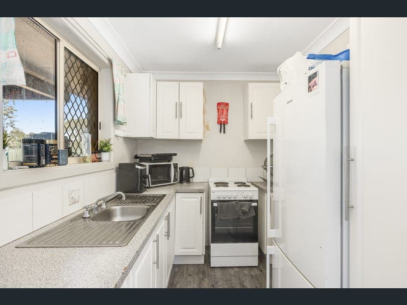 9 George Street, Cambooya — photo 1 of 5