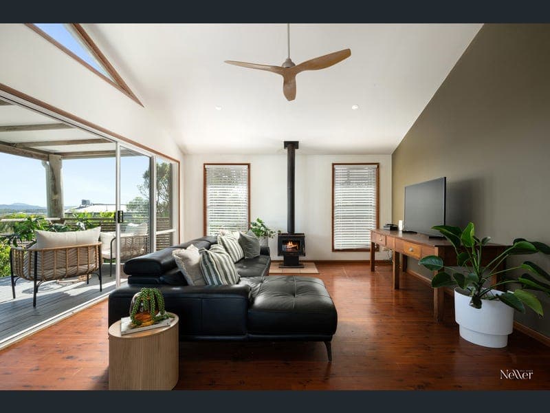 9 Cormorant Crescent, Peregian Beach — photo 1 of 5