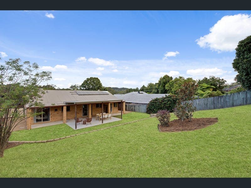 5 Greenlees Court, Palmwoods — photo 1 of 5