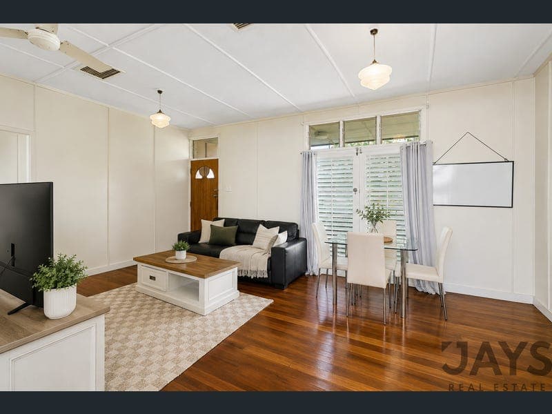 10 Opal Street, Mount Isa — photo 1 of 5