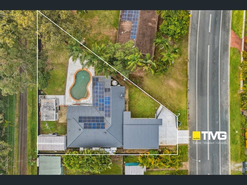 25 Yarrimbah Drive, Nerang — photo 1 of 5