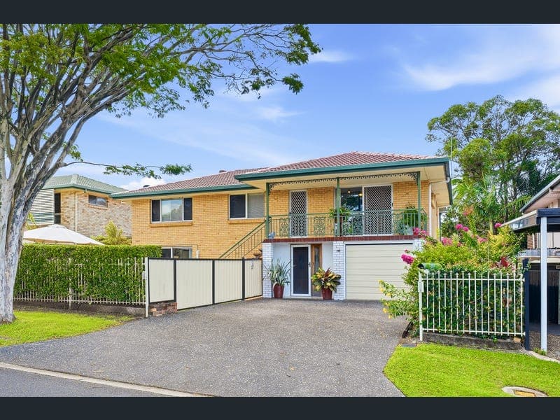 17 Bungowla Street, Bracken Ridge — photo 1 of 5