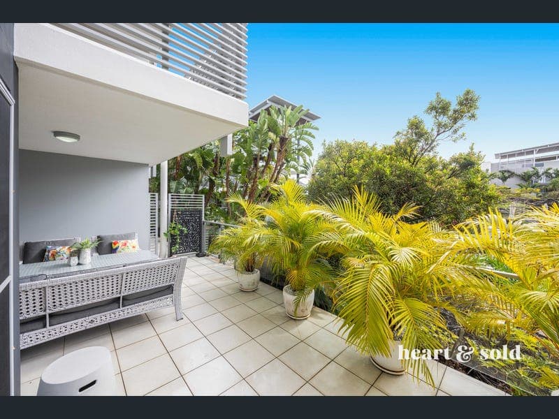 2102/27 Boardwalk Boulevard, Mount Coolum — photo 1 of 5