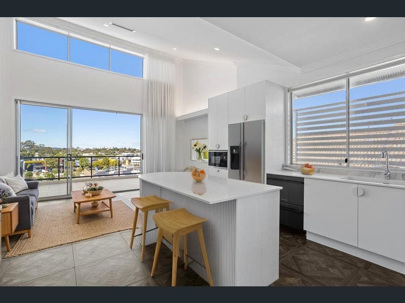 21/279 Moggill Road, Indooroopilly — photo 1 of 5