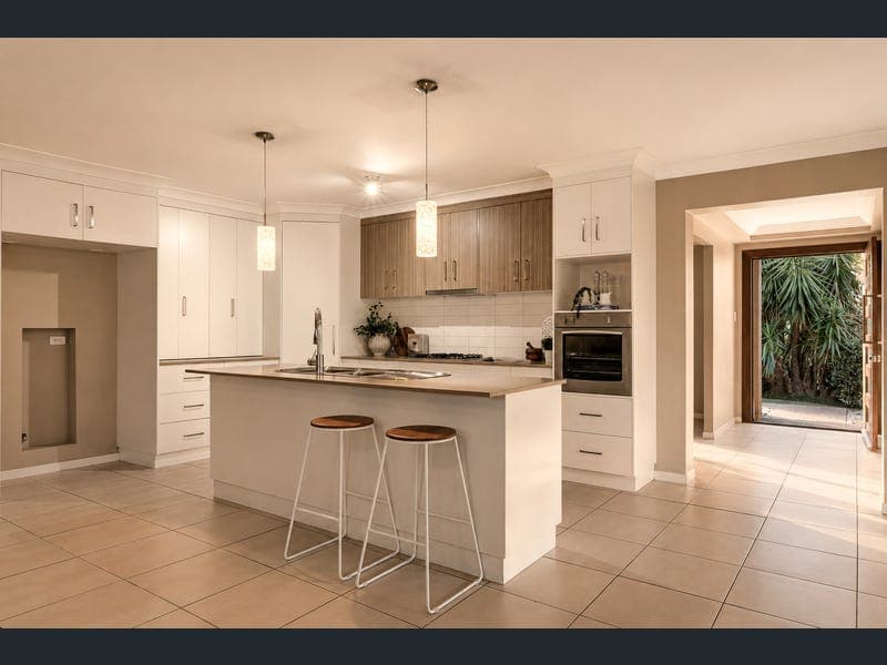 6 Lanagan Court, Middle Ridge — photo 1 of 5