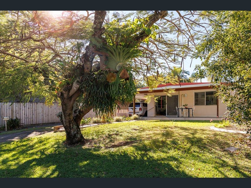 46 Butler Street, Tewantin — photo 1 of 5