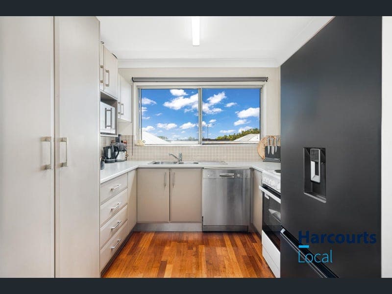 5/15 Haig Street, Clayfield — photo 1 of 5