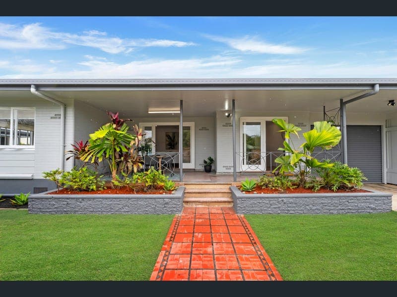 231 Aumuller Street, Westcourt — photo 1 of 5