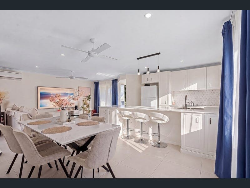 15 Bards Court, Nerang — photo 1 of 5
